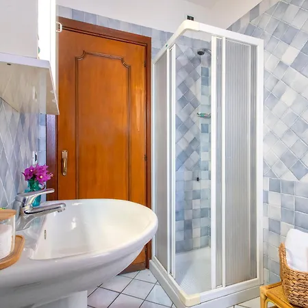 아파트 Csb - 9 - Baia De Bahas By Interhome