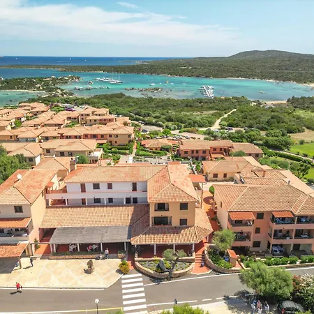 Csb - 9 - Baia De Bahas By Interhome *